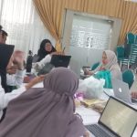 LPM Dampingi TIM APS Tadris Bahasa Inggris